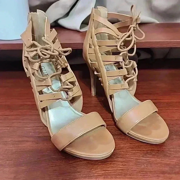 Guess Womens Caged heels. Size 8 - Picture 5 of 7
